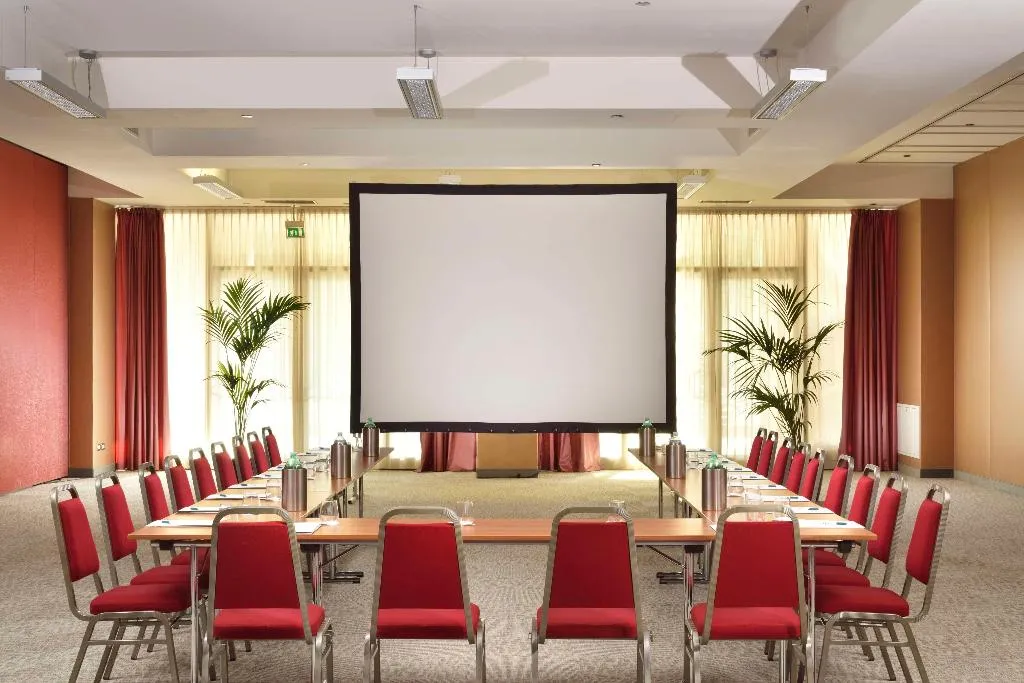 Conferences, UNA HOTELS Expo Fiera Milano, Milan