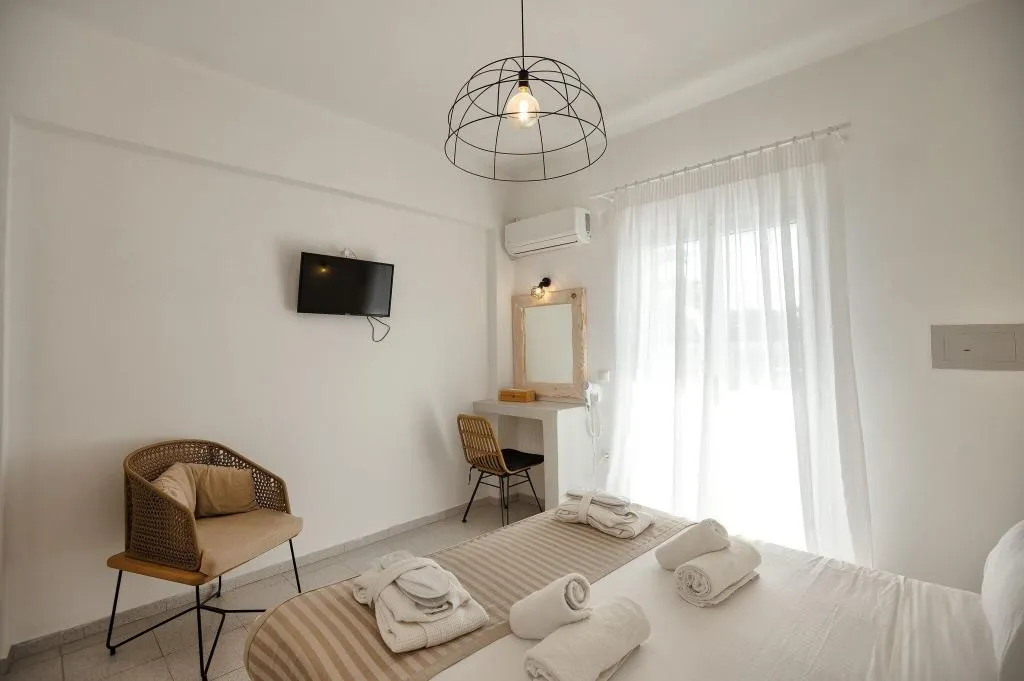 Room, Aspro Phos, Santorini