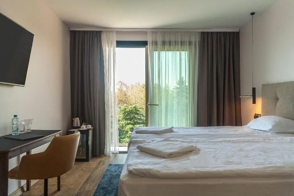 DOUBLE STANDARD Room, Amiral, Varna