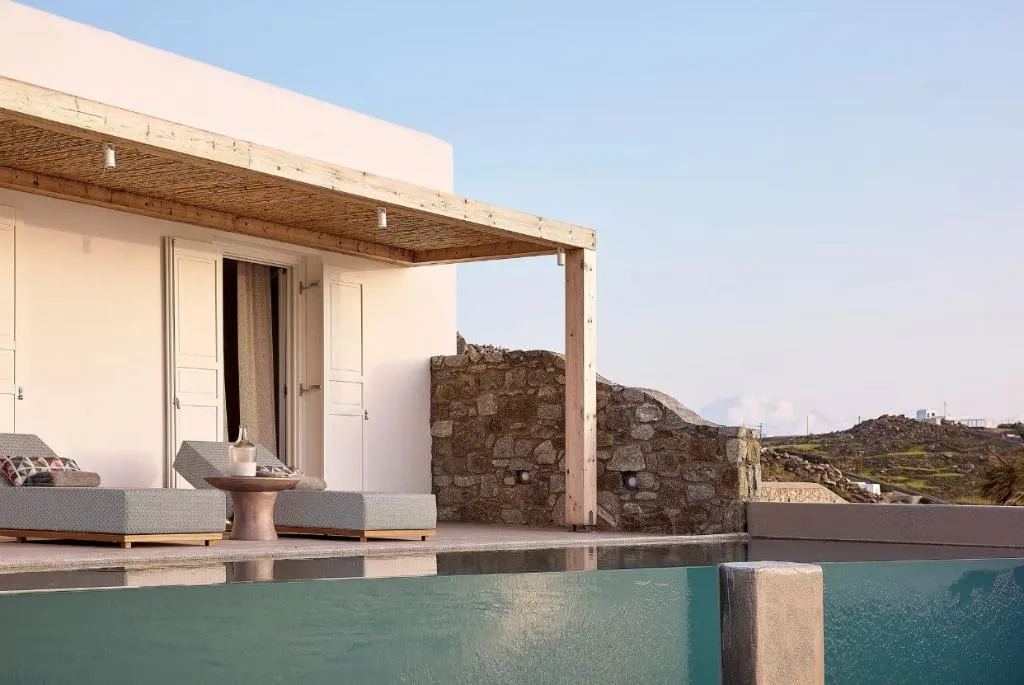 SUITE WITH PRIVATE POOL Room, Amazon Mykonos Resort & Spa, Mykonos