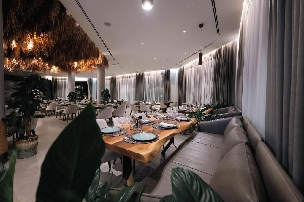 Restaurant, Mazarine Hotel, Kavaje