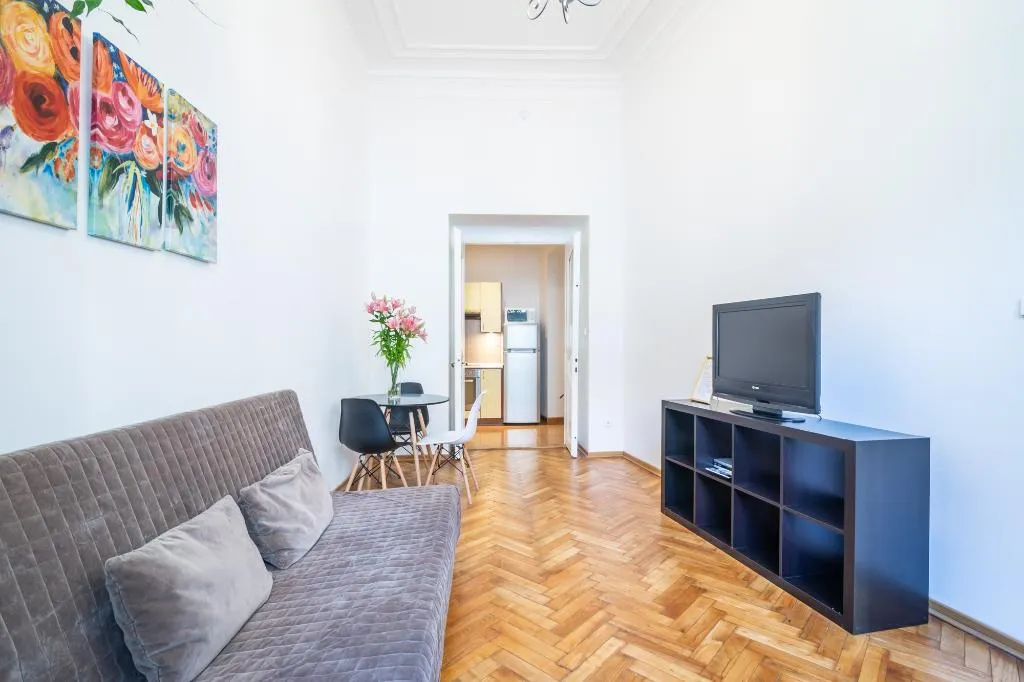 APARTMENT ONE BEDROOM ONE BATHROOM Room, Royal Road Residence, Prague