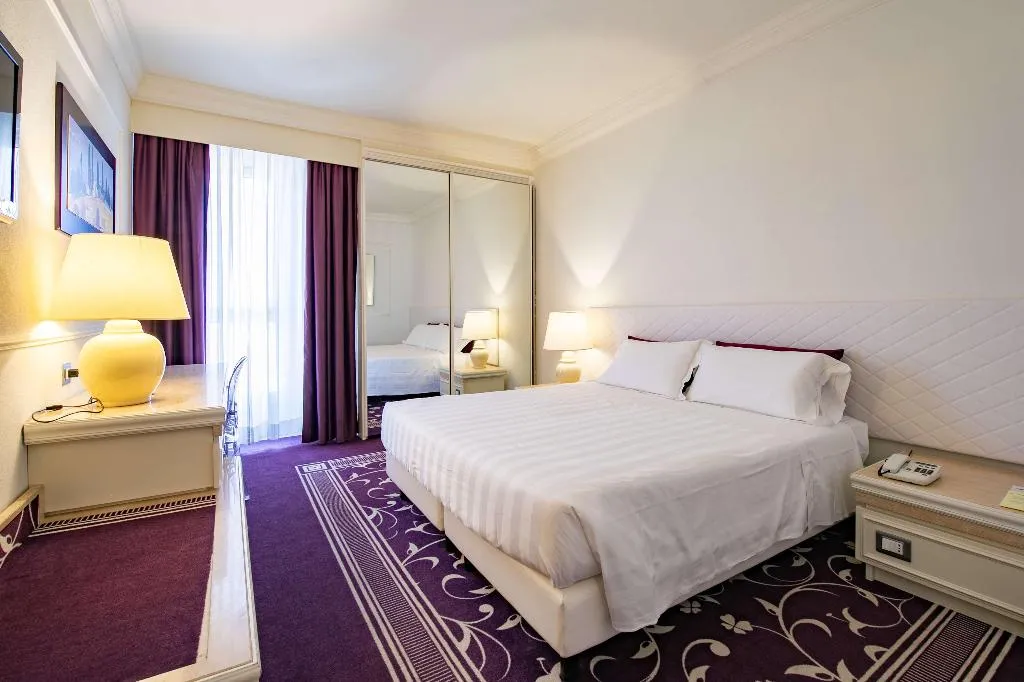 DOUBLE COMFORT Room, Etrusco Arezzo Hotel, Sure Hotel Collection by Bes, Florence