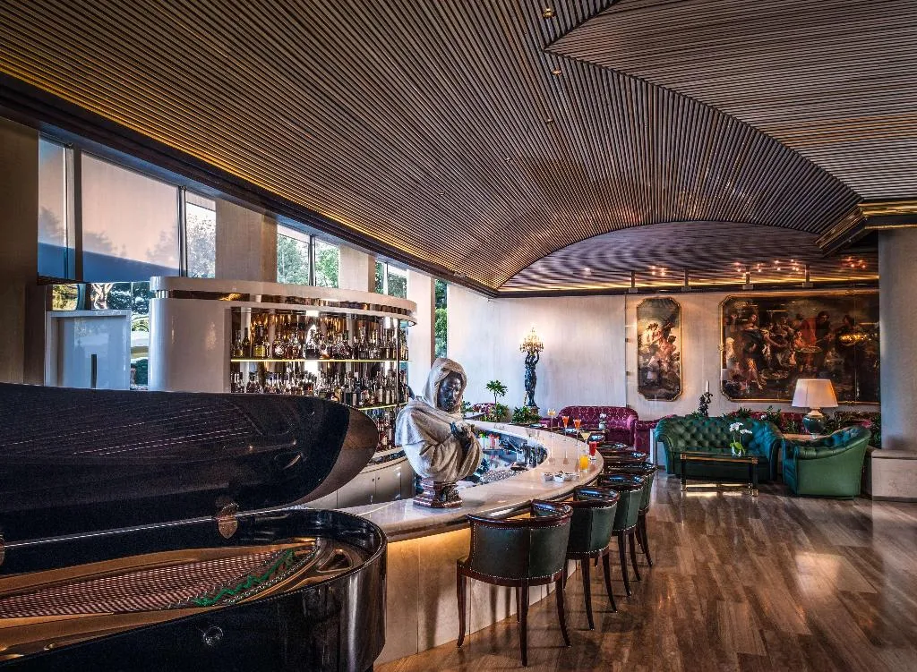 Restaurant, Rome Cavalieri, A Waldorf Astoria Hotel, Rome