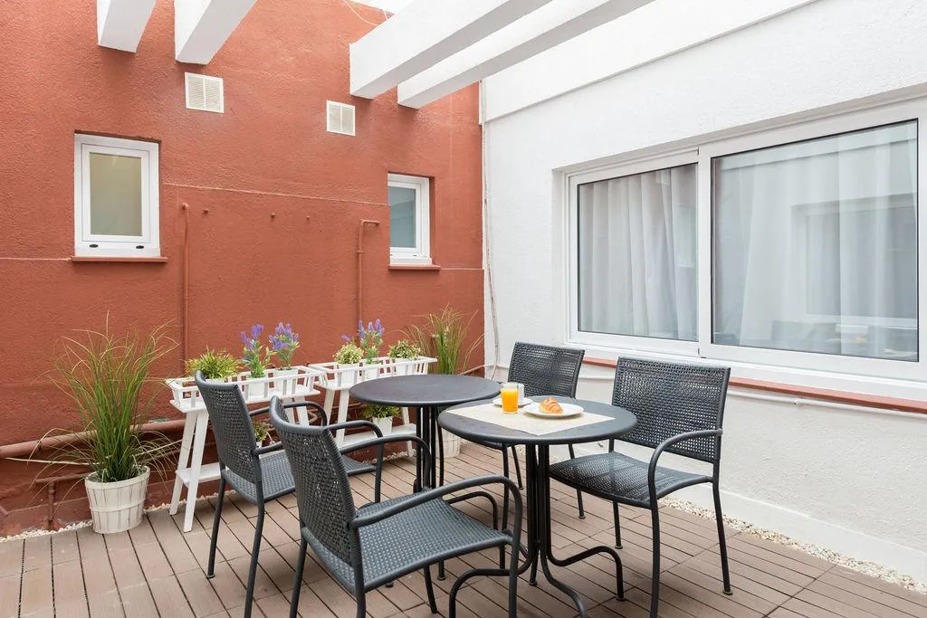 DOUBLE WITH KITCHENETTE Room, Senator Barcelona Apartments, Barcelona
