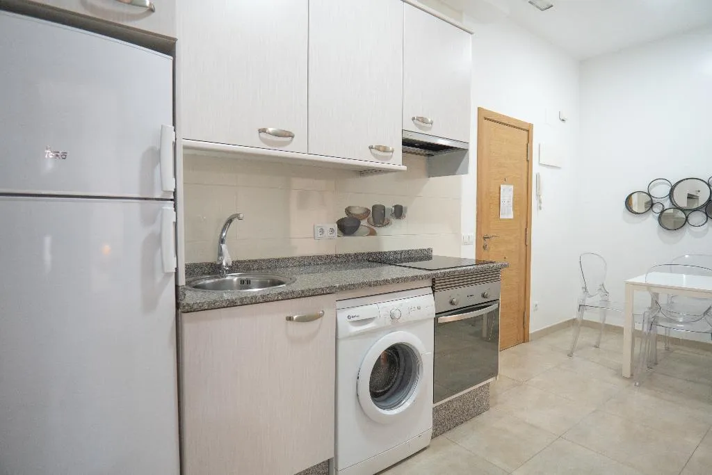 APARTMENT TWO BEDROOMS Room, Smartr Chueca, Madrid