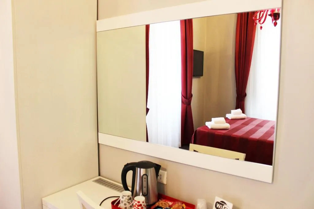 Room, Laterani Suite, Naples