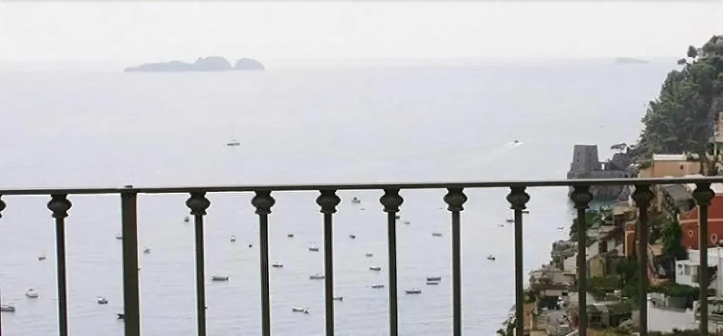 Room, Villa Rosa, Naples