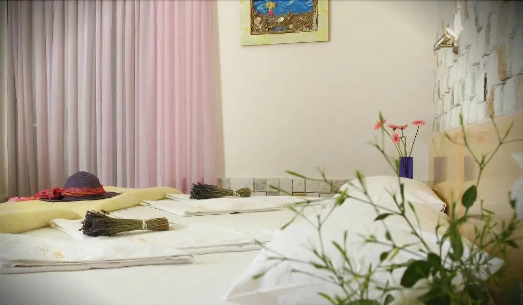 Room, Hotel Kostis, Skiathos