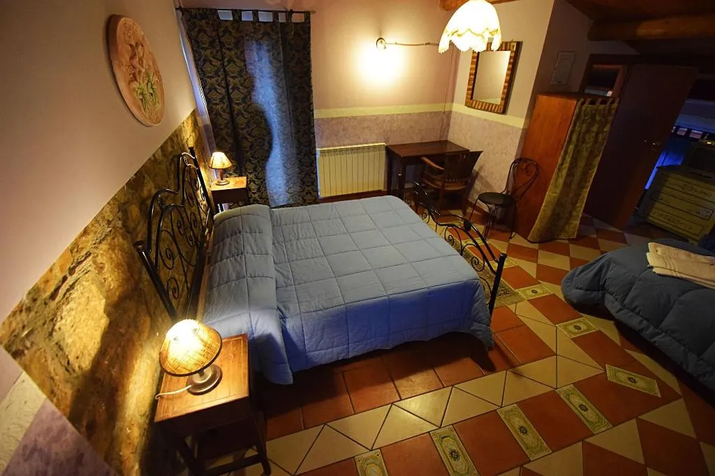 Room, Giucalem La Casa Negli Orti, Catania