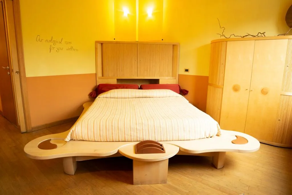JUNIOR SUITE STANDARD Room, Eco Hotel Milano & Bioriso Restaurant, Milan