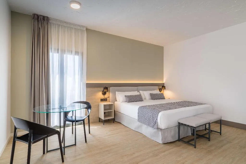 Room, Occidental Puerto Banús, Costa Del Sol