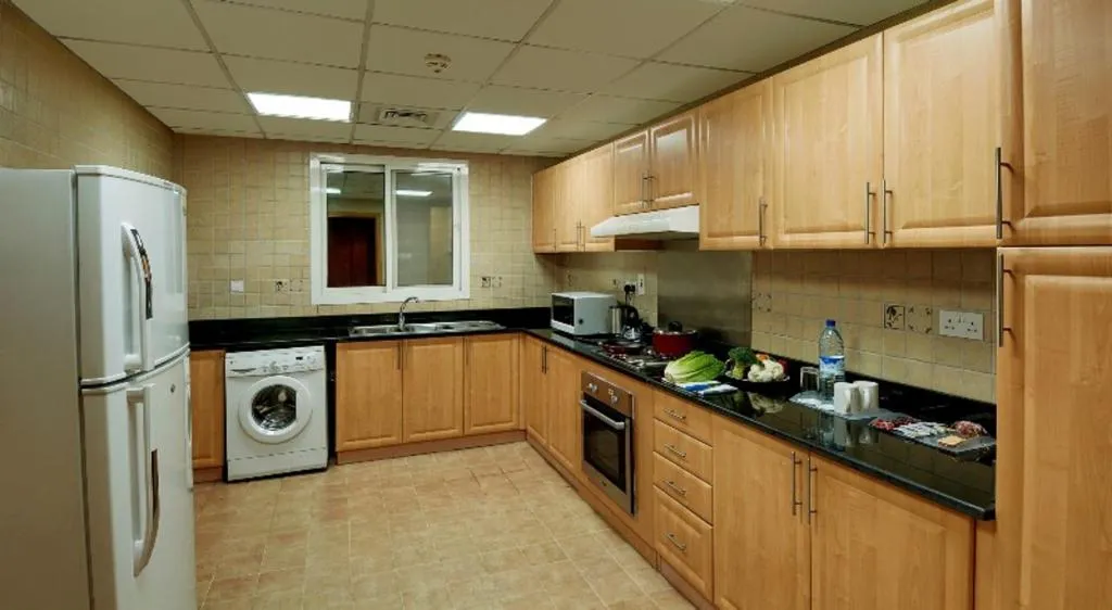 Room, Lotus Downtown Metro Hotel Apartments, Dubai