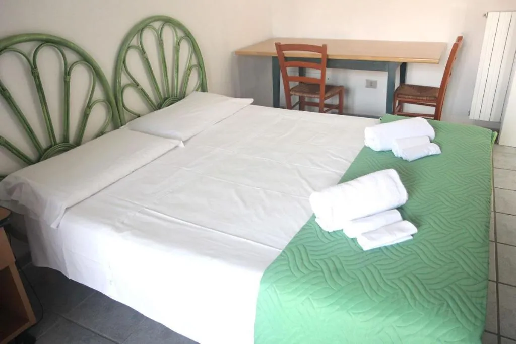FAMILY ROOM CAPACITY 4 Room, Marina Manna Hotel & Club Village, Alghero