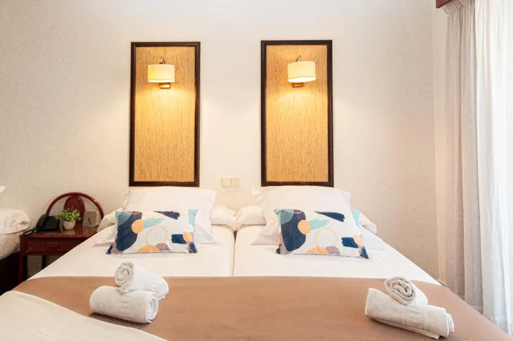 TRIPLE STANDARD Room, Eden Mar, Costa Blanca