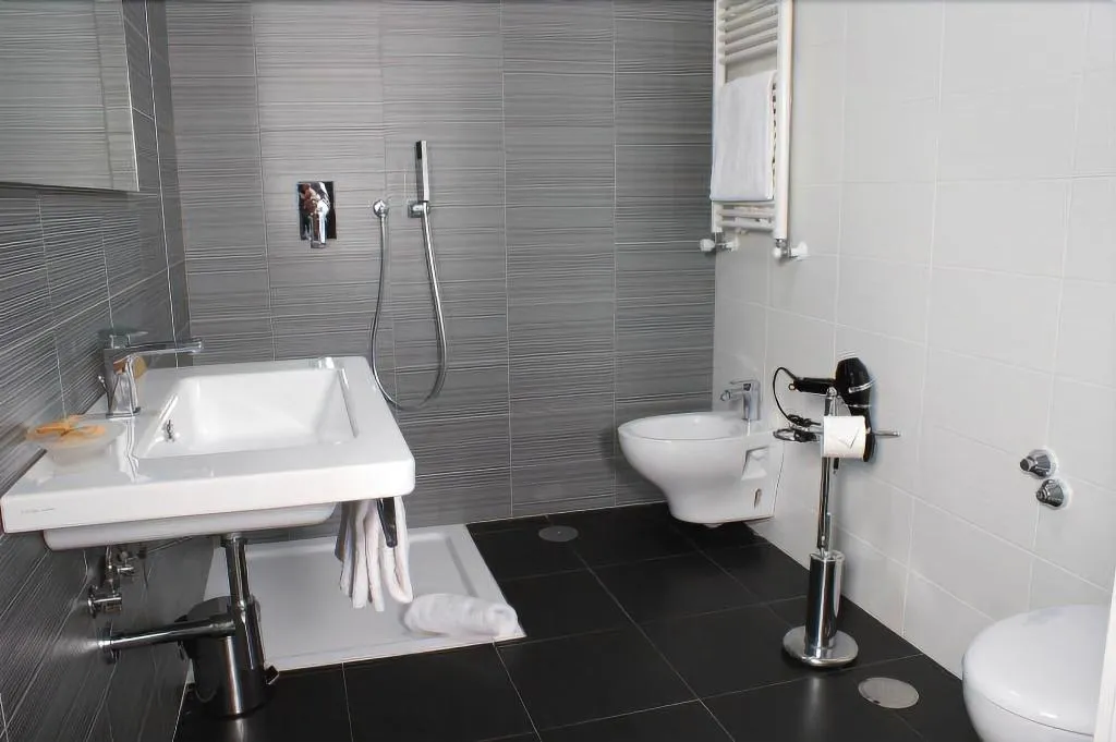 Room, Leopardi Business Hotel, Naples