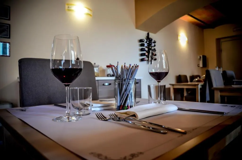 Restaurant, Tenuta Borgo Santa Cecilia, Umbria