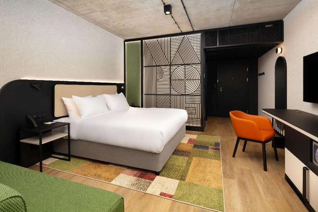DOUBLE PARK VIEW Room, Hyatt Place Krakow, Krakow