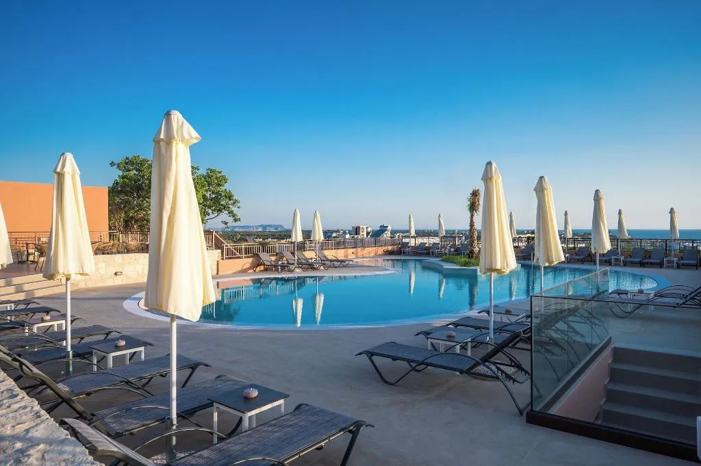 Sports and Entertainment, Hotel Pyriã¡, Crete