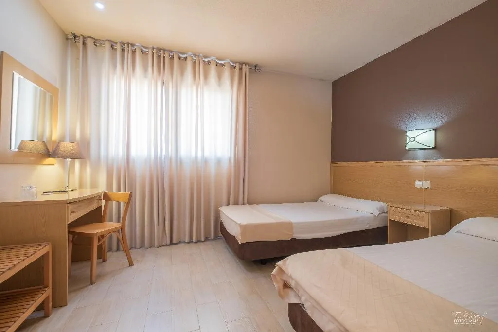 DOUBLE STANDARD Room, Hotel Vivar, Madrid