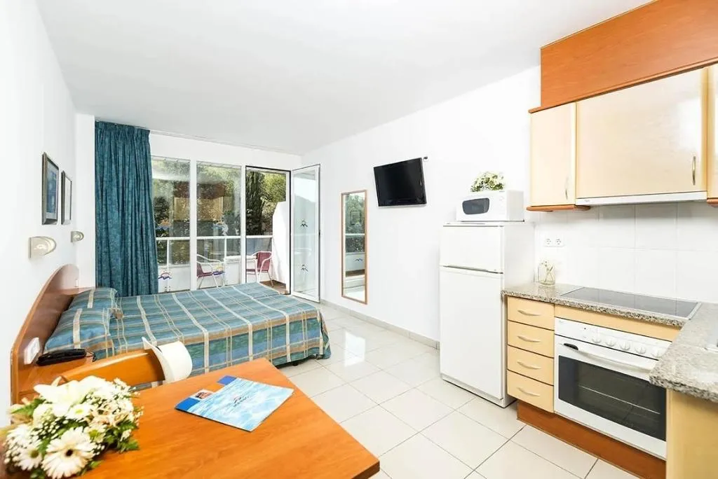 STUDIO MOUNTAIN VIEW Room, Costa Encantada Suites & Resort, Costa Brava