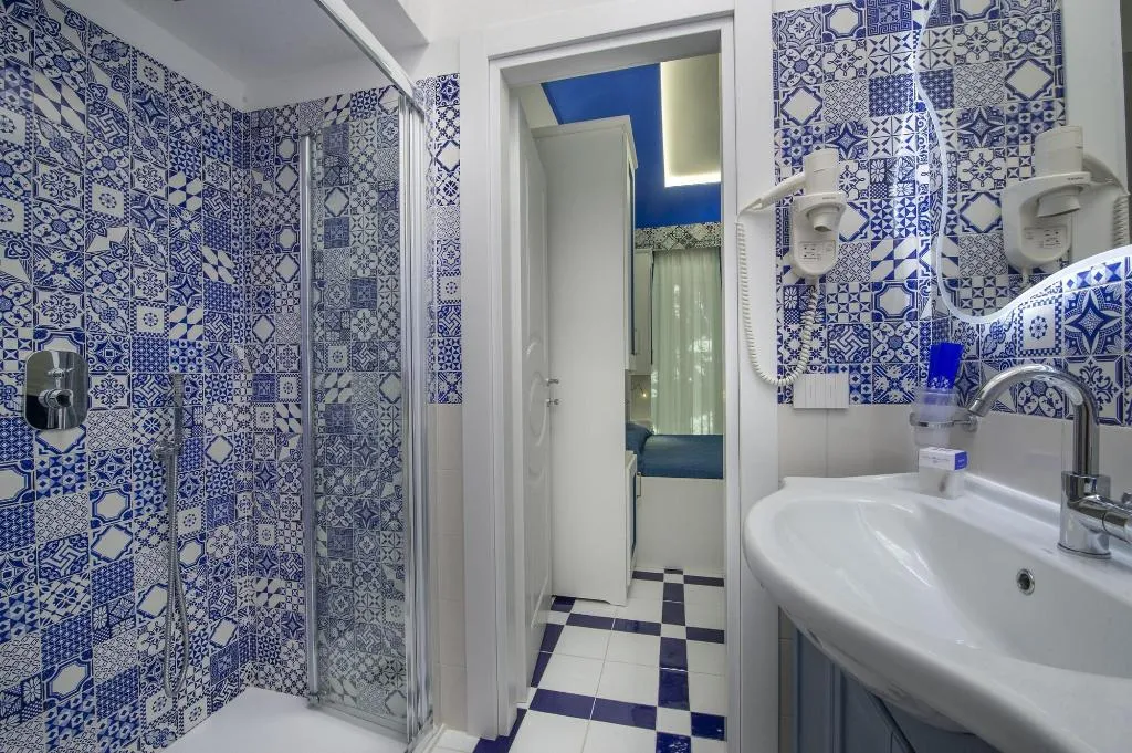 Room, Villa Maria Pia, Naples