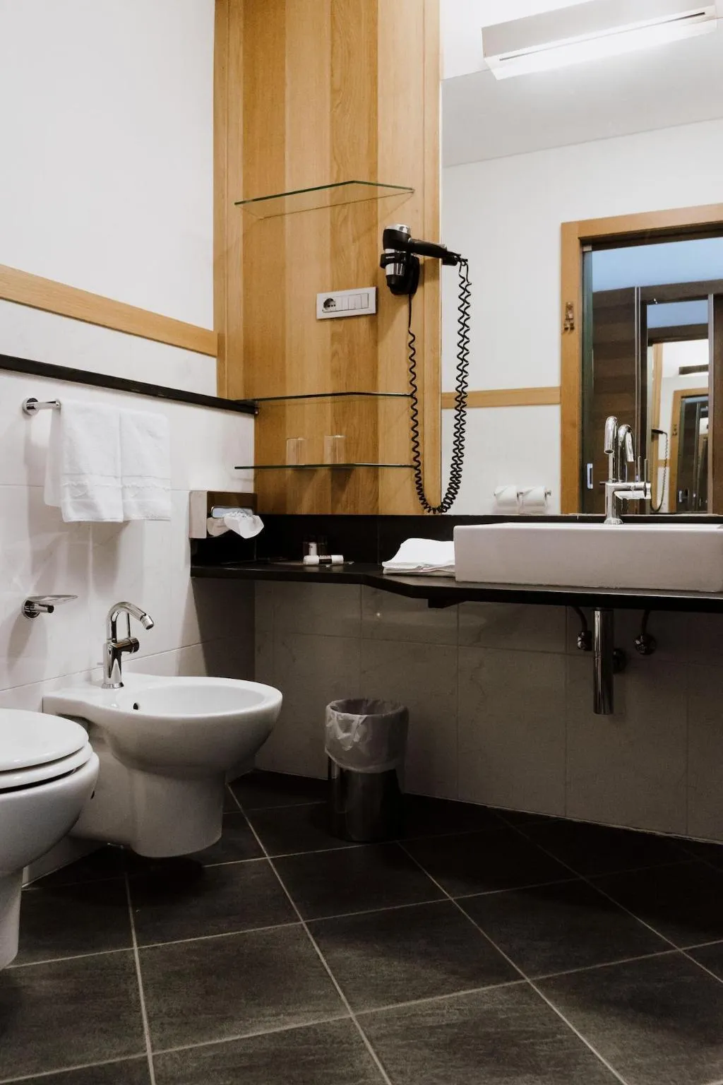 Room, Lac Salin Spa & Mountain Resort, Milan