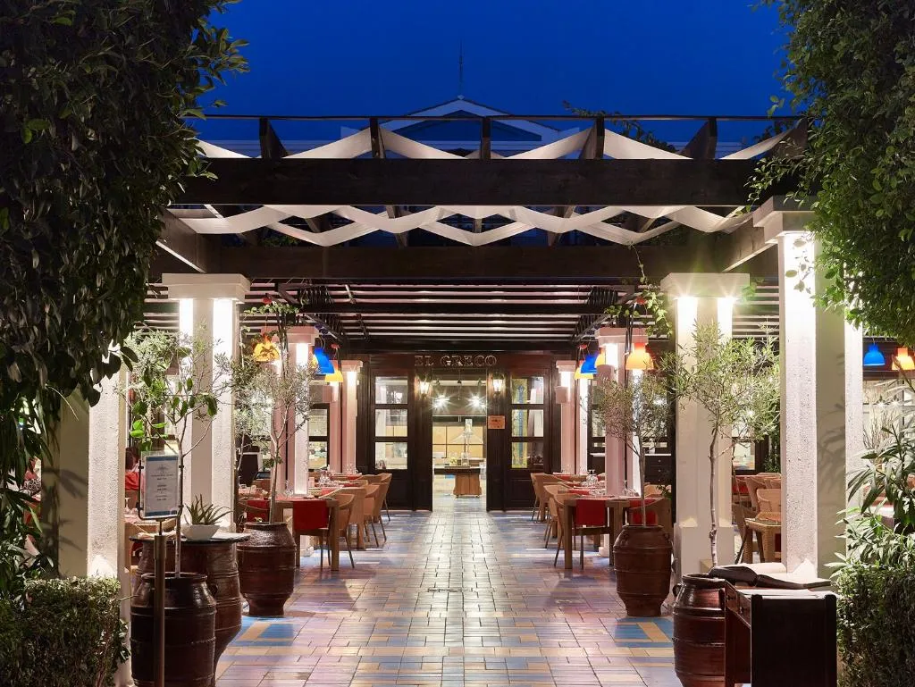 Restaurant, Mitsis Royal Mare Thalasso and Spa Resort, Crete