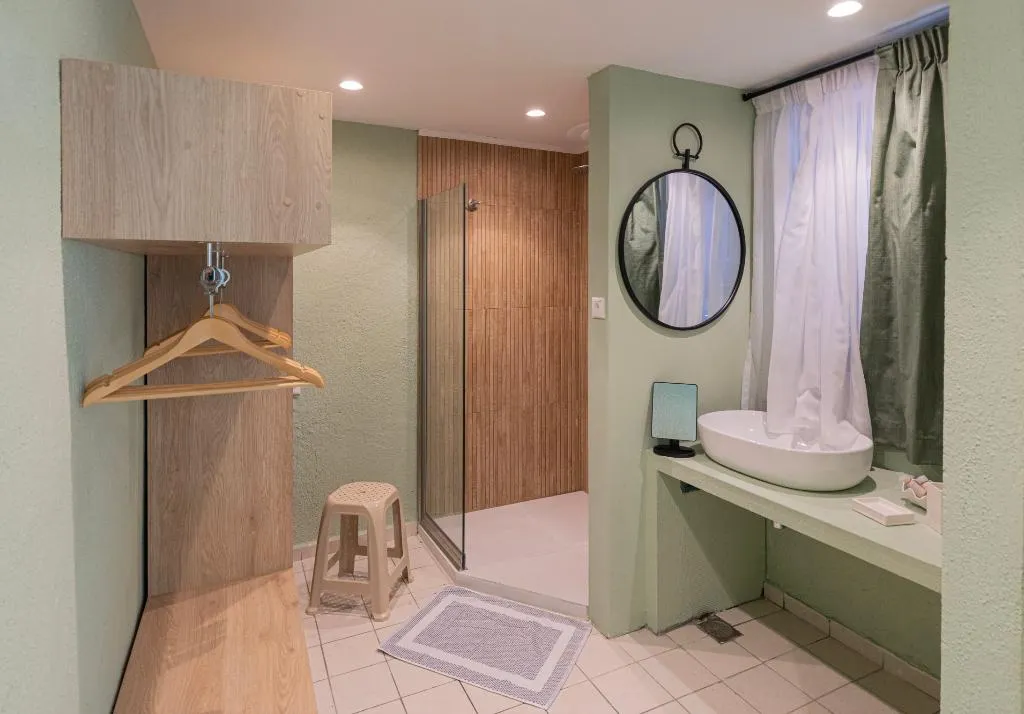 SUITE SEA VIEW CAPACITY 3 Room, Triton Authentic Cretan Hotel, Crete