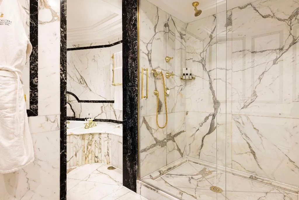 SUITE STANDARD Room, Rome Cavalieri, A Waldorf Astoria Hotel, Rome