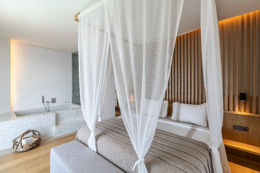 SUITE ONE BEDROOM ONE BATHROOM Room, Cape Bodrum Luxury Hotel & Beach, Bodrum