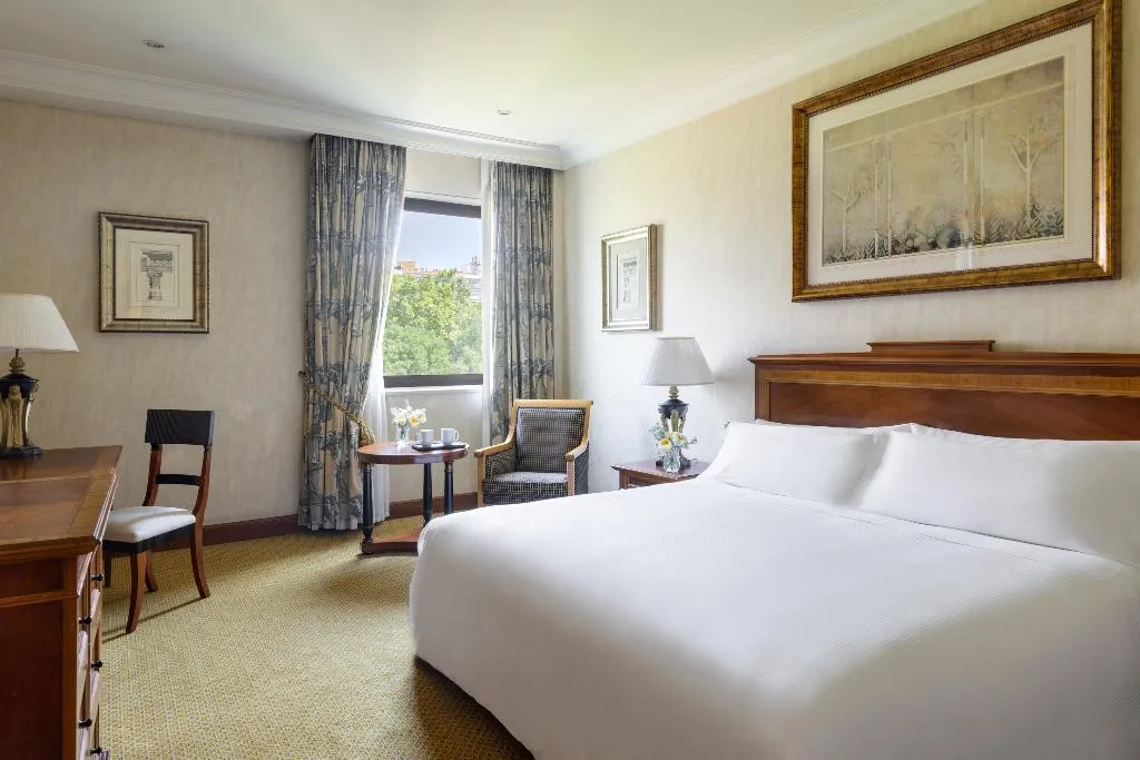 Room PREMIUM Room, InterContinental Madrid, Madrid