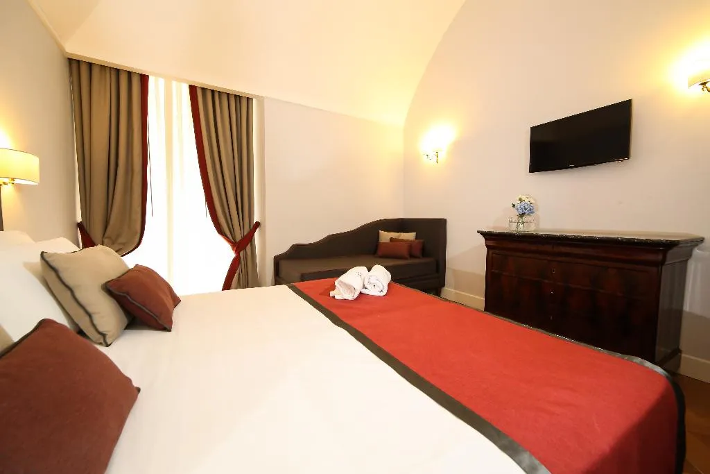 TRIPLE COMFORT Room, Decumani Hotel de Charme, Naples
