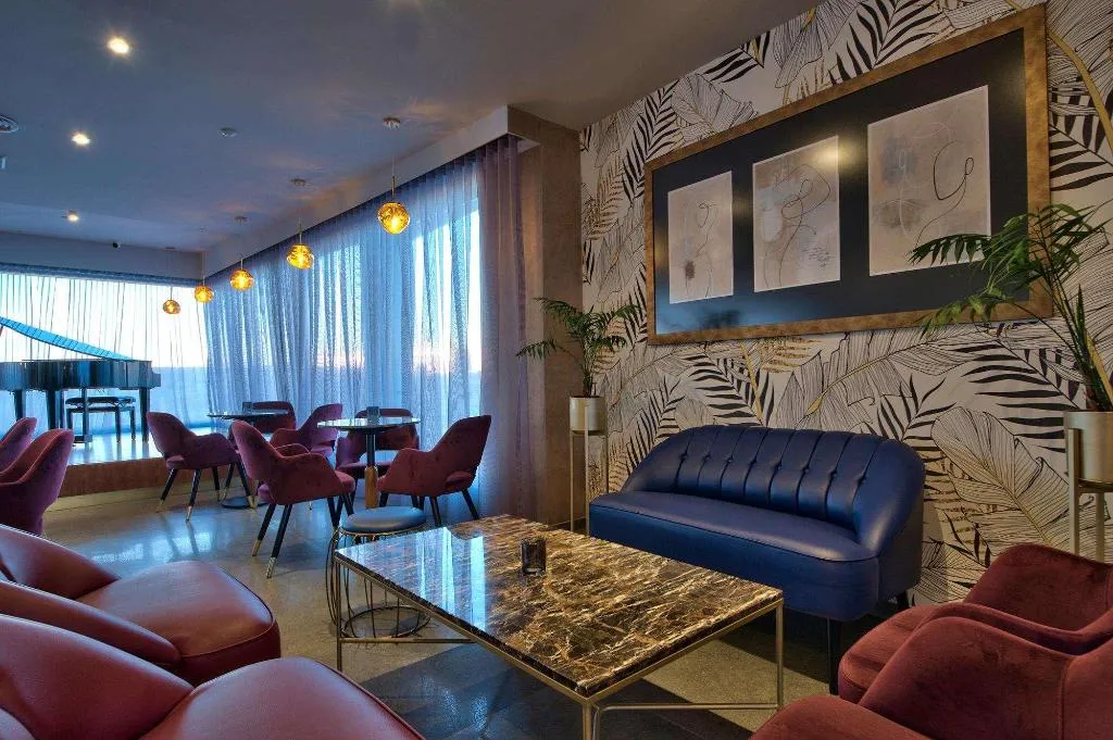 Room, The Preluna Hotel, Malta