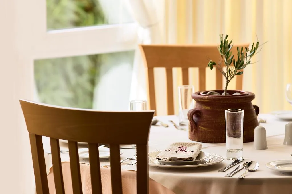Restaurant, Tylissos Beach Hotel - Adults Only, Crete
