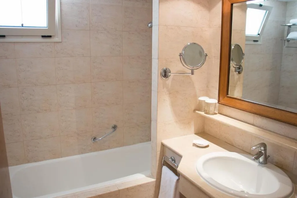 Double or Twin POOL VIEW Room, Aegean Melathron Thalasso Spa, Halkidiki