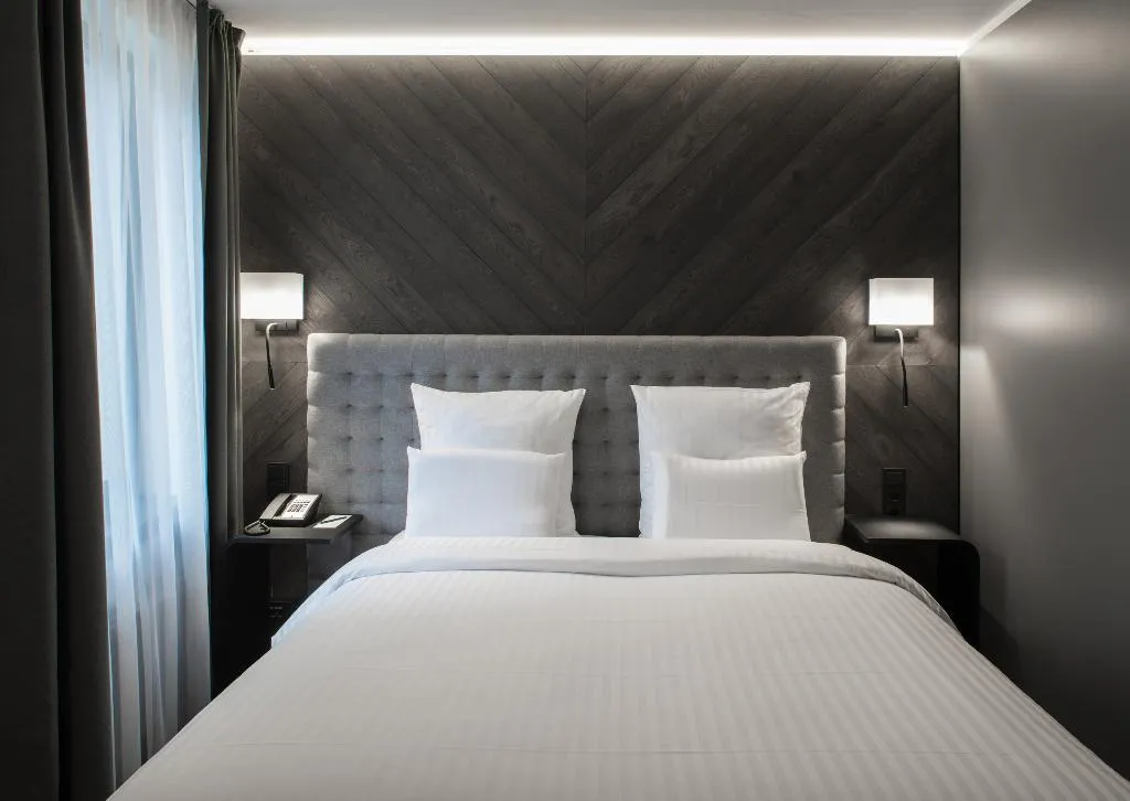 DOUBLE SUPERIOR KING BED Room, Pullman Riga Old Town, Riga