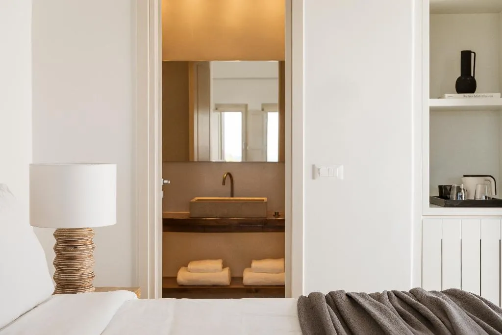 Double or Twin DELUXE GARDEN VIEW Room, Amaria Beach Resort, Athens