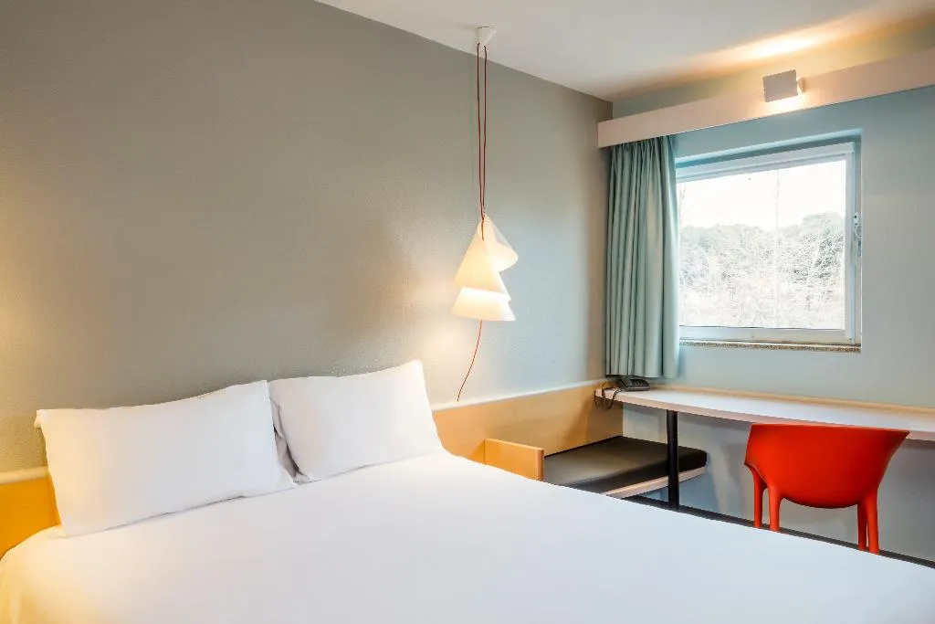 TWIN STANDARD Room, ibis Porto Sao Joao, Porto