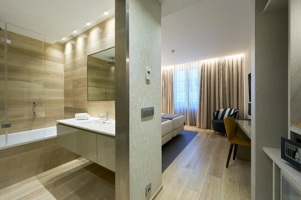 Double or Twin STANDARD Room, Catalonia Porto, Porto