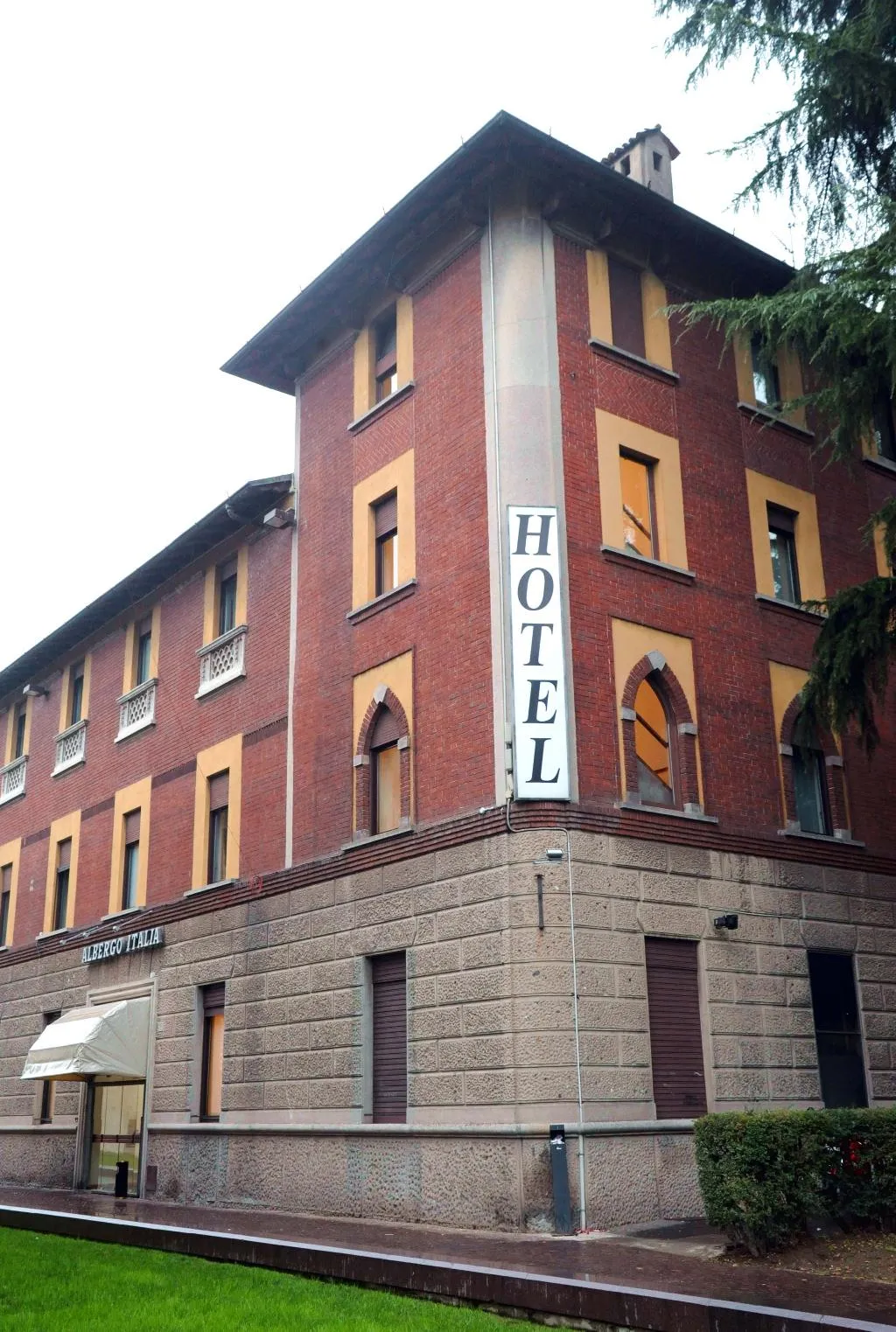 General view, Nuovo Albergo Italia, Milan