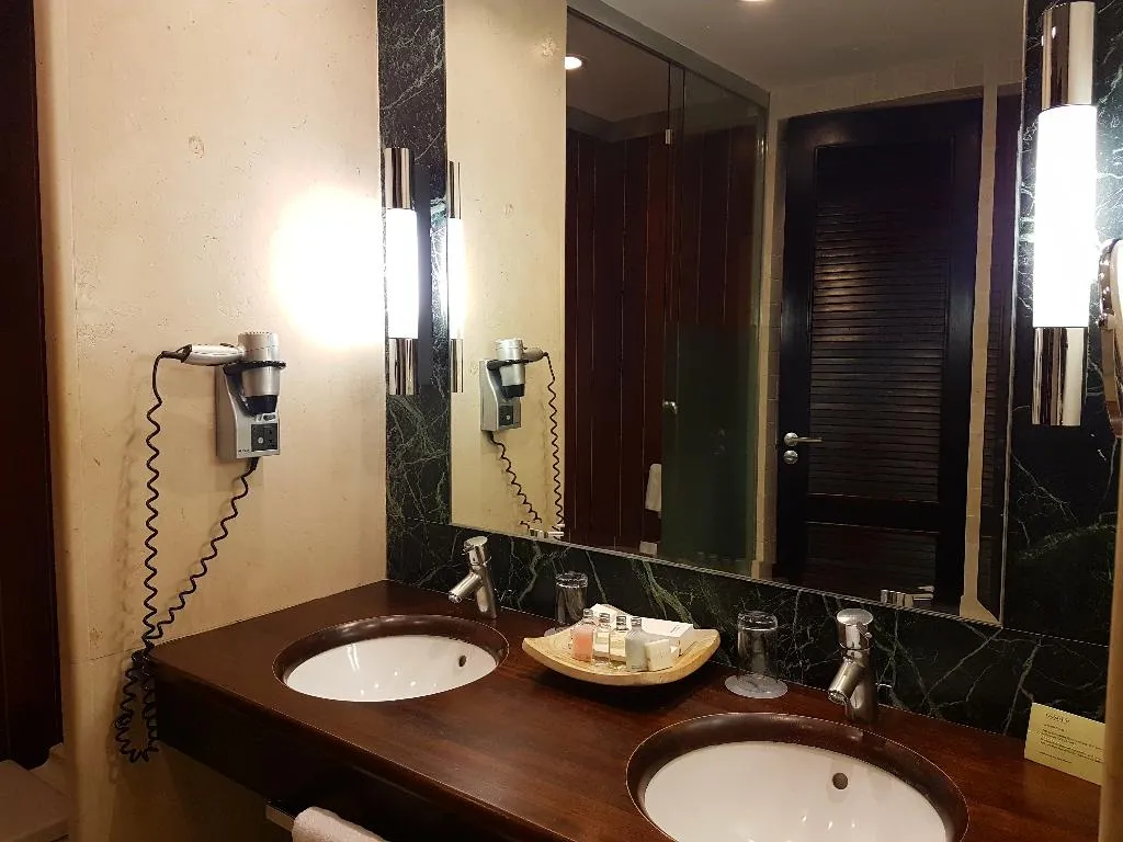 Double or Twin SUPERIOR Room, Gran Hotel Guadalpin Banus, Costa Del Sol