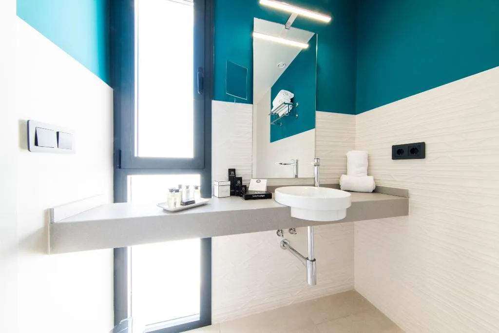 TRIPLE STANDARD Room, Soho Boutique Sevilla, Seville