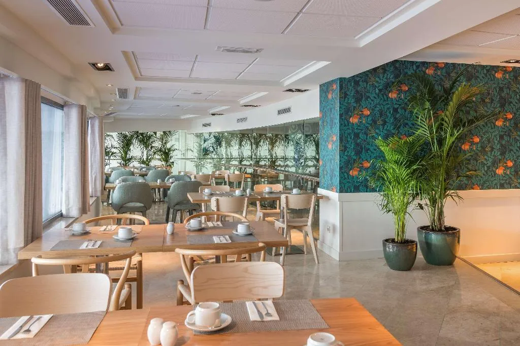 Restaurant, Sesimbra Oceanfront Hotel, Lisbon