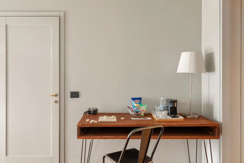 JUNIOR SUITE STANDARD Room, Living Hotel Milano, Milan