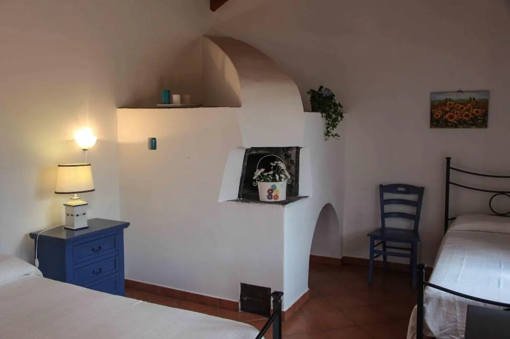 Room, Galea, Catania