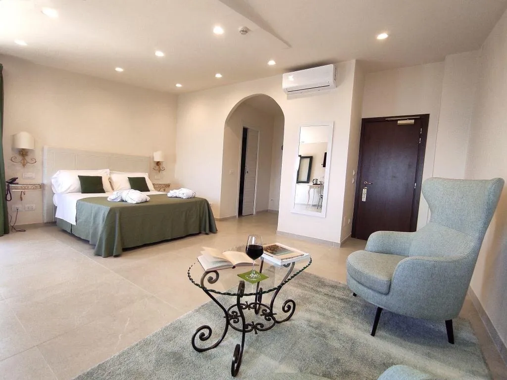 STUDIO SEA VIEW WITH TERRACE Room, La Pensione Svizzera, Taormina