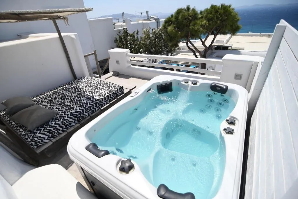Room, Flaskos Suites, Mykonos