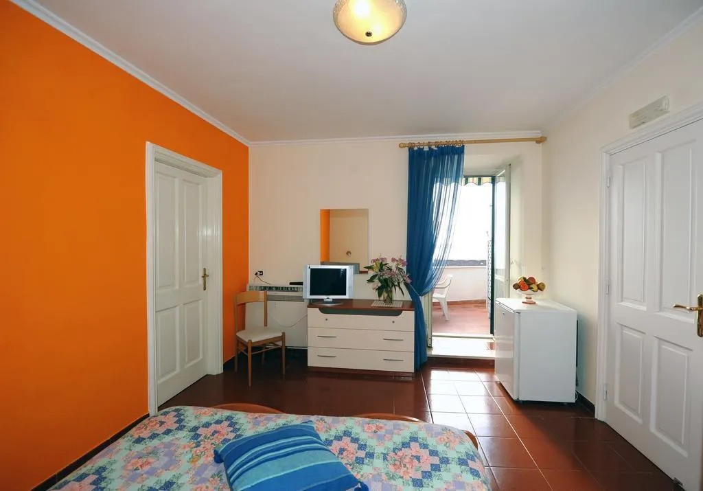 General view, B&B Camere Con Vista, Naples