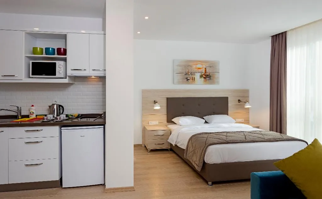APARTMENT CAPACITY 1 Room, The Room, Antalya